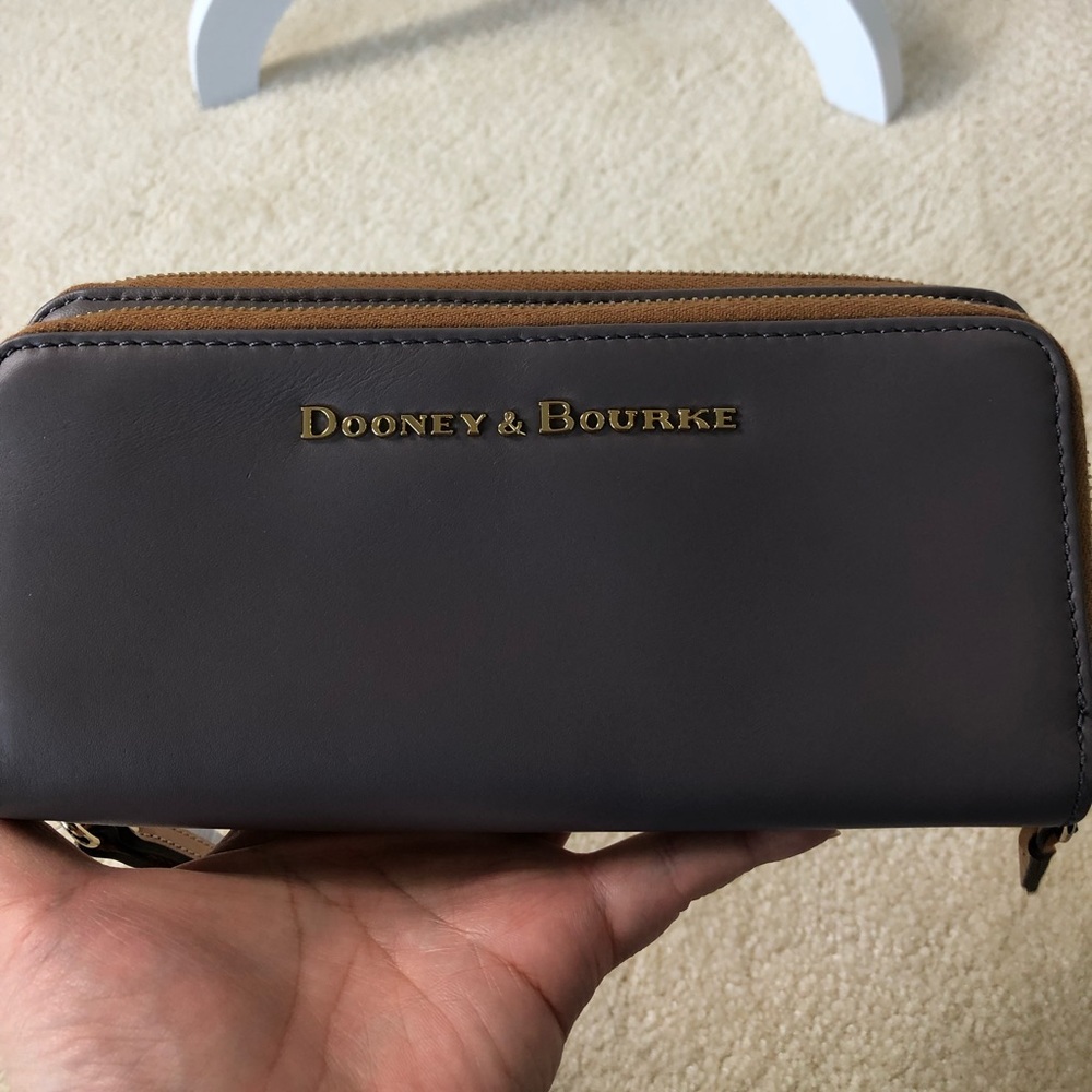 Dooney Bourke double zip wristlet wallet